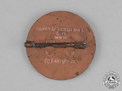 germany._a1939_bischofsburg_district_party_day_badge,_by_brüder_schneider_m181_7304