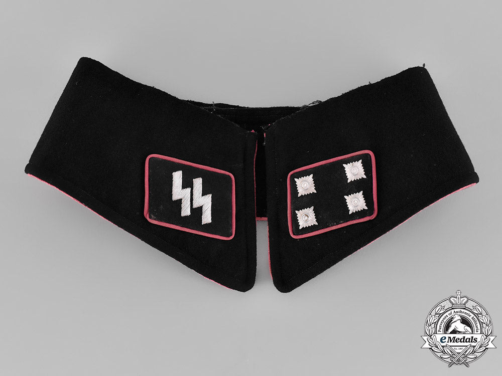 germany,_waffen-_ss._a_cut-_off_panzer_sturmbannführer_tab_set_with_collar_m181_7608_1_1