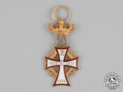 denmark,_kingdom._an_order_of_the_dannebrog_in_gold,_iii_class_knight_c.1840_m181_7659