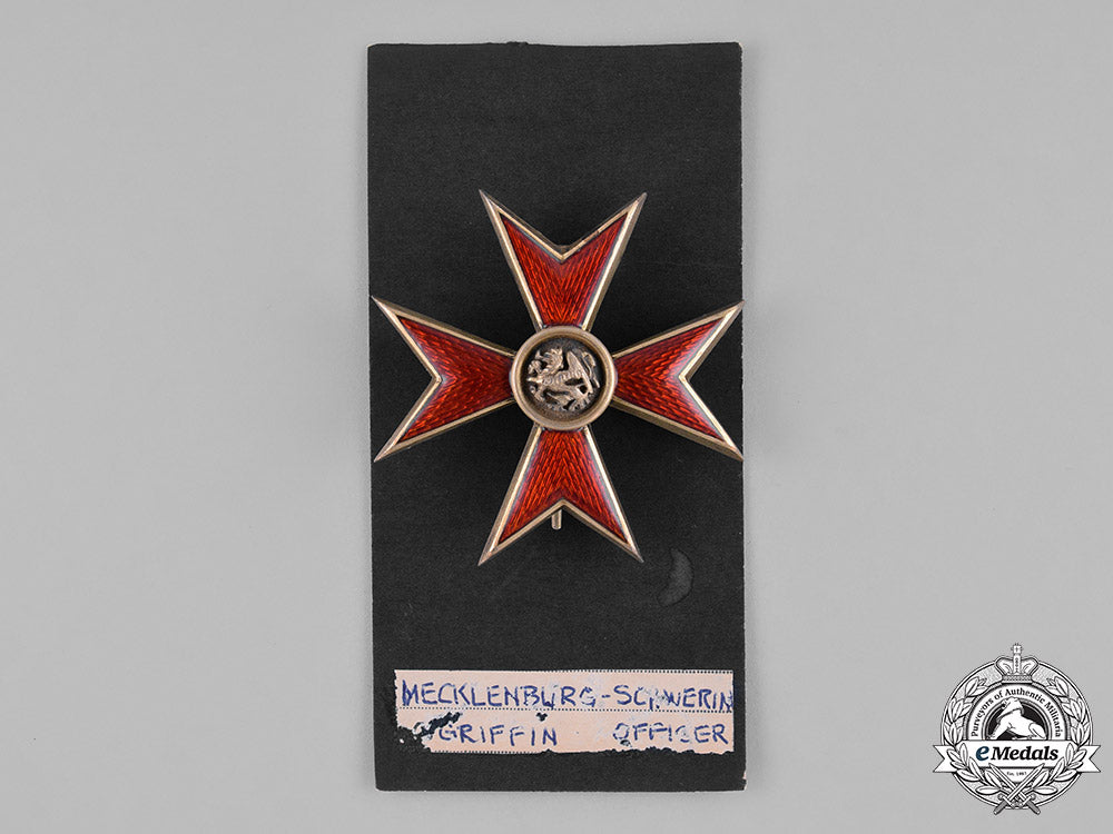 mecklenburg-_schwerin,_grand_duchy._a_griffin_order,_officer's_cross,_by_h._rose,_c.1914_m181_7690