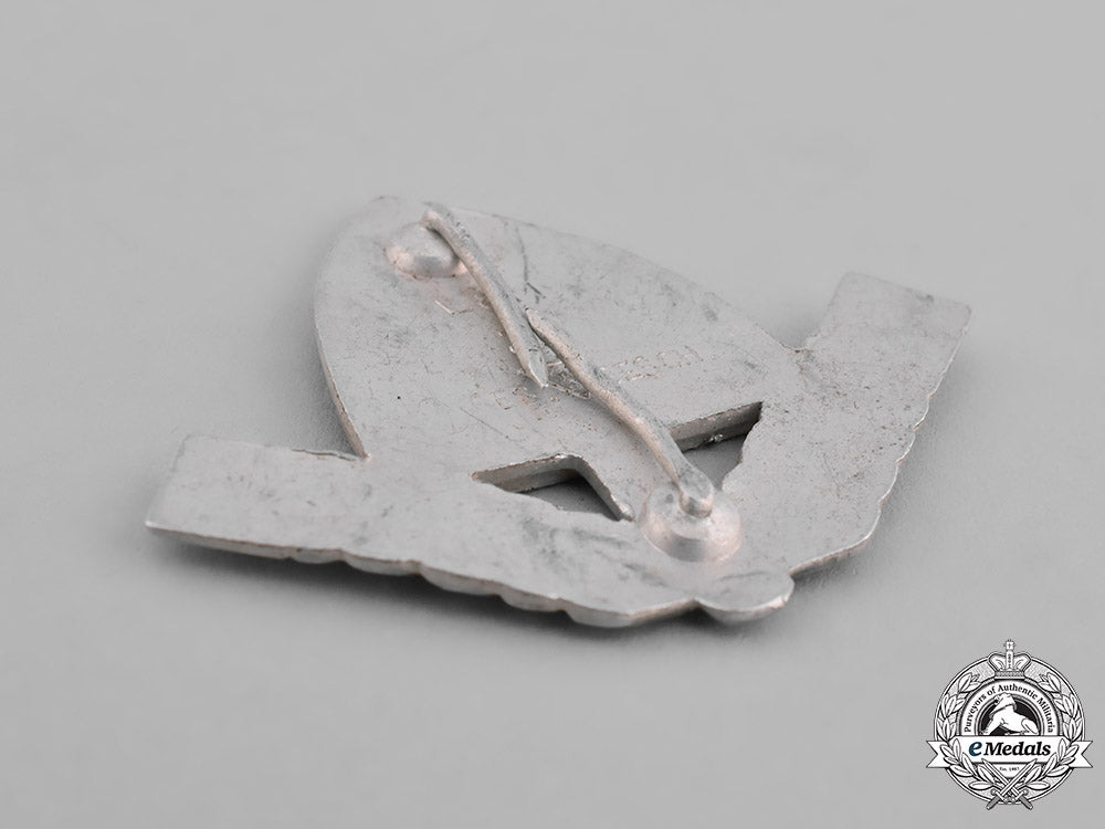 germany,_third_reich._a_group_of_third_reich_period_badges_m181_7928