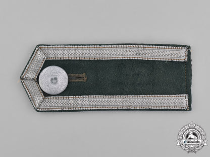 germany,_wehrmacht._a_group_of_early_wehrmacht_rank_insignia_m181_7931_1_1