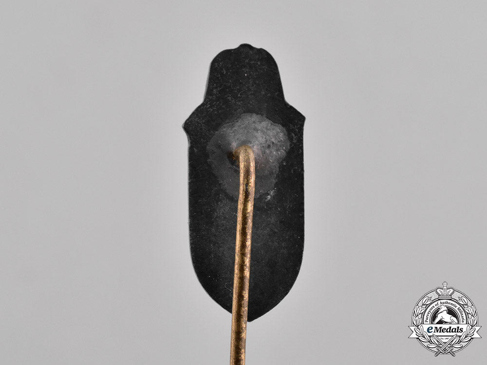 germany,_third_reich._a_group_of_second_war_period_stick_pin_medals_m181_7959