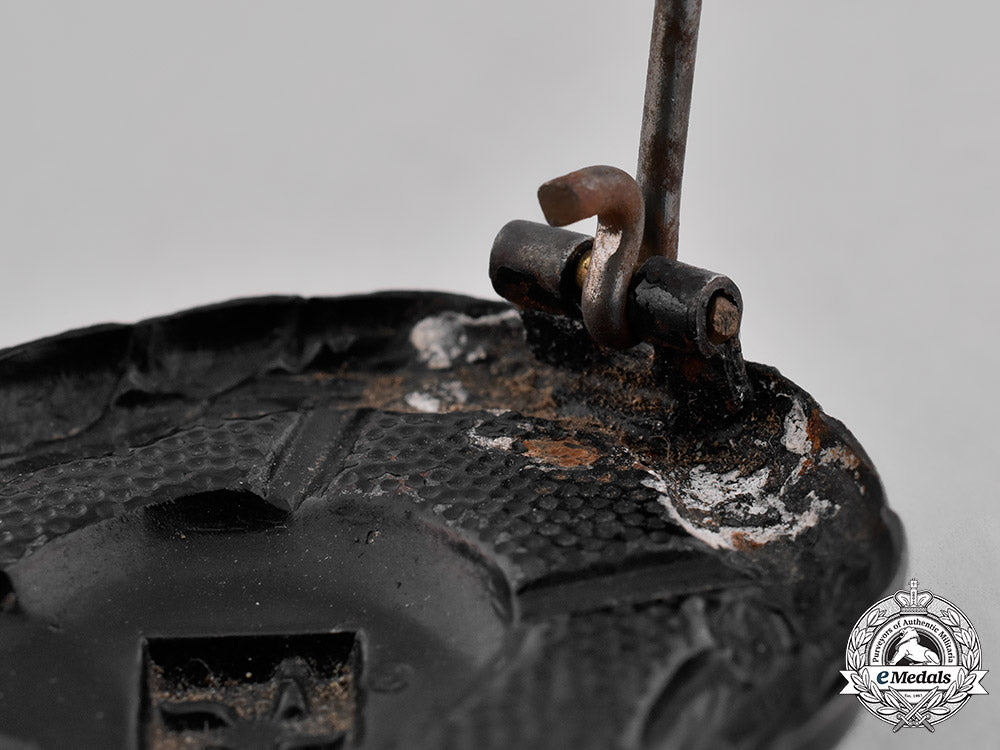 germany,_wehrmacht._a_black_grade_wound_badge_m181_7983
