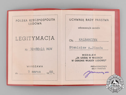 poland,_people’s_republic._a_polish_medal_for_second_war_communist_combatants_with_case_m181_8014