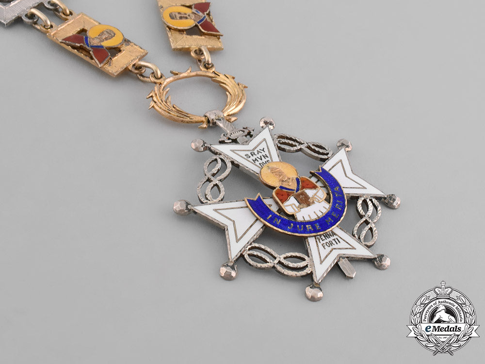 spain,_franco_period._an_order_of_the_cross_of_st._raymond_of_peñafort,_collar_of_honor,_c.1950_m181_8092_1_1_1_1