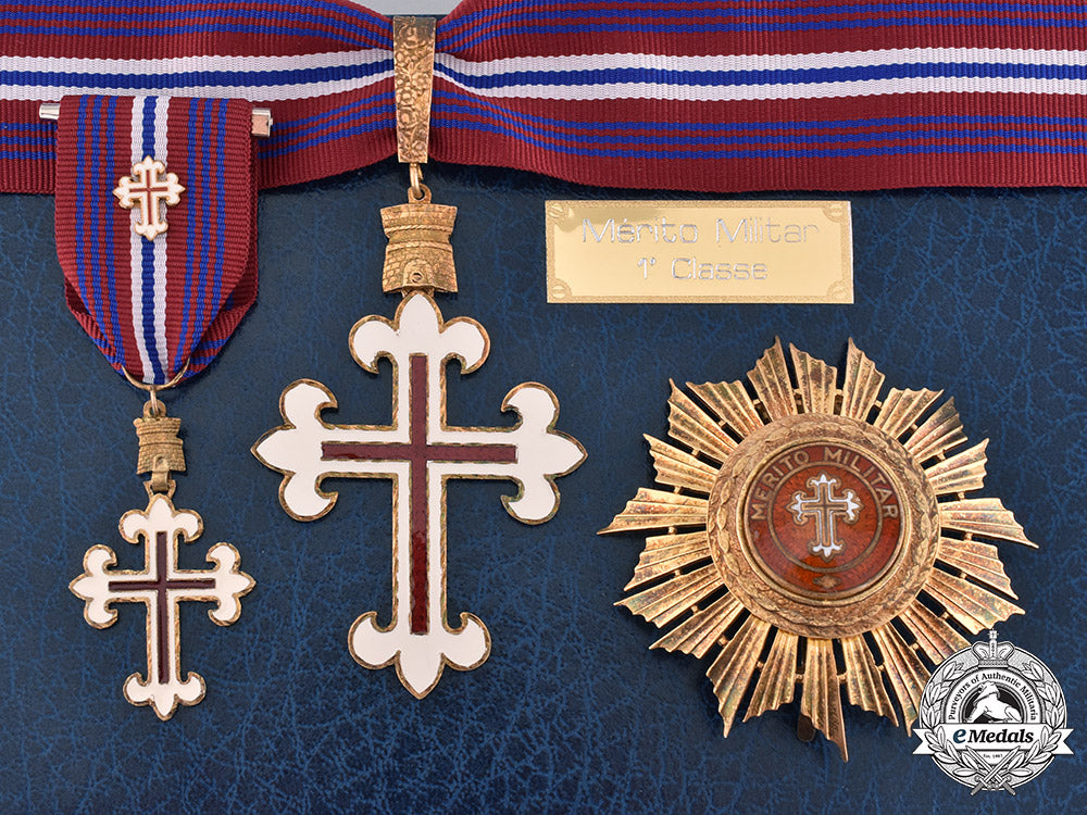 portugal,_republic._an_order_of_military_merit,_i_class_set,_by_casa_bastão,_c.1980_m181_8136