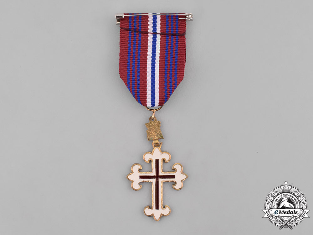 portugal,_republic._an_order_of_military_merit,_i_class_set,_by_casa_bastão,_c.1980_m181_8142
