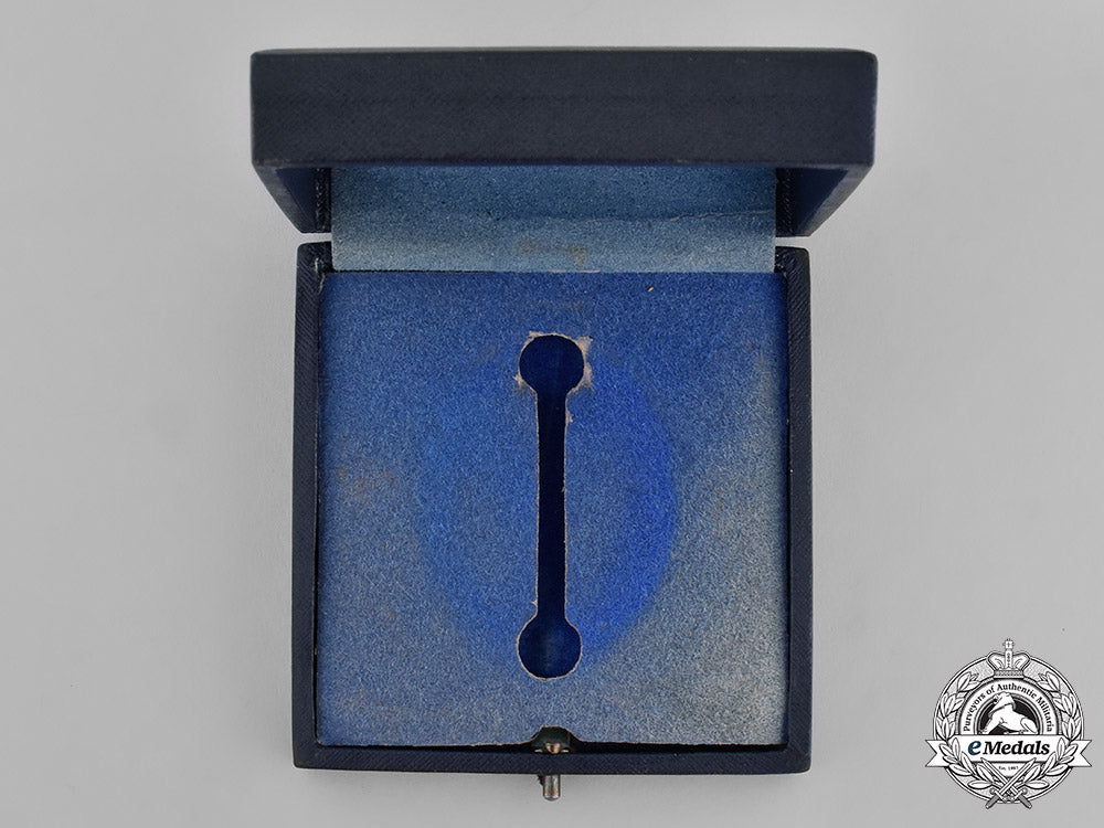 germany,_luftwaffe._a_pilot_badge_presentation_case_m181_8170