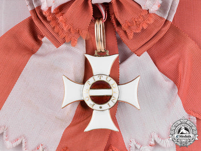 austria,_empire._a_rare_military_order_of_maria_theresia_in_gold,_grand_cross,_c.1880_m181_8172_1