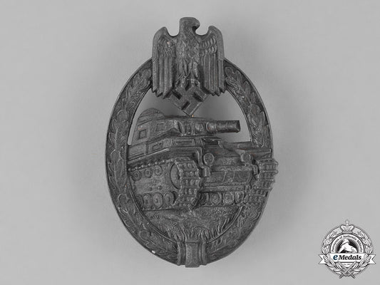 germany,_wehrmacht._a_panzer_assault_badge,_slver_grade,_by_hermann_aurich_m181_8307