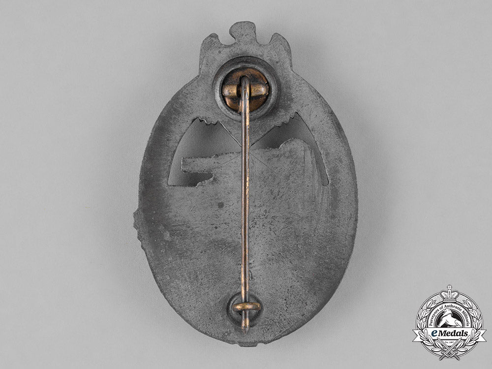 germany,_wehrmacht._a_panzer_assault_badge,_slver_grade,_by_hermann_aurich_m181_8308