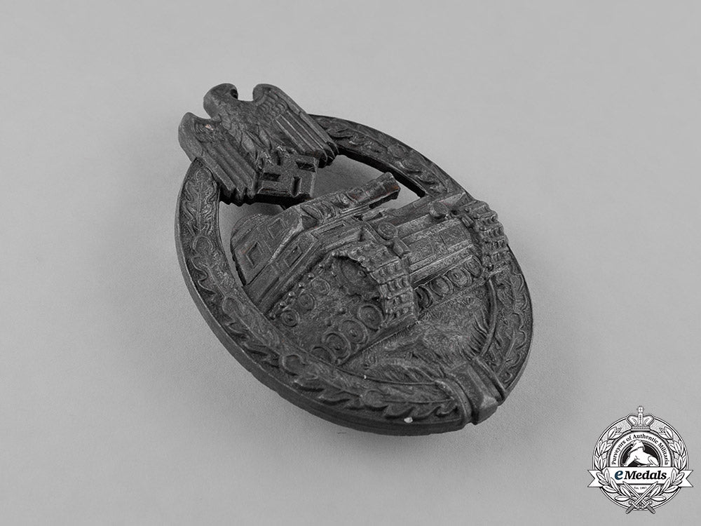 germany,_wehrmacht._a_panzer_assault_badge,_slver_grade,_by_hermann_aurich_m181_8309