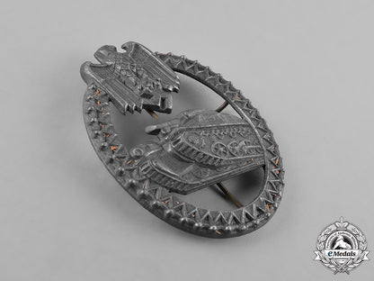 germany,_heer._an_armored_marksmanship_lanyard_badge_m181_8388