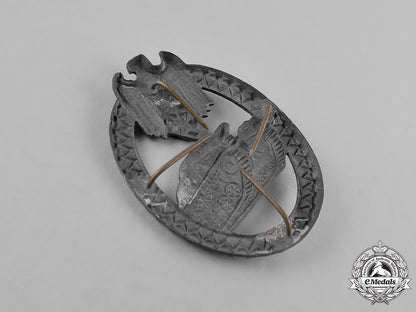 germany,_heer._an_armored_marksmanship_lanyard_badge_m181_8389