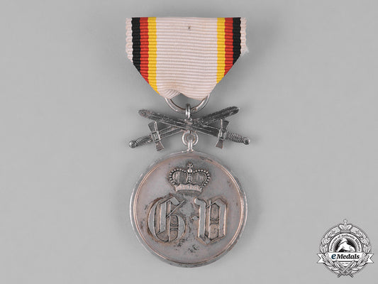 waldeck,_principality._a_silver_medal_of_merit_with_swords,_c.1914_m181_8403