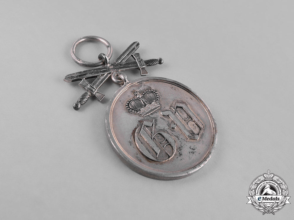 waldeck,_principality._a_silver_medal_of_merit_with_swords,_c.1914_m181_8406