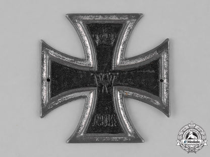 germany,_imperial._a_first_war_german_iron_cross_decoration_m181_8411