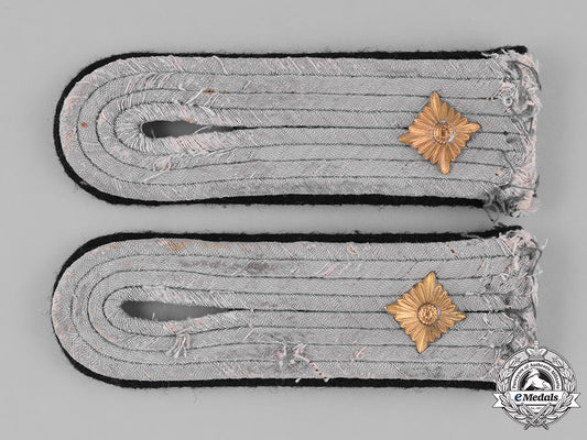 germany,_heer._a_pair_of_second_war_pioneer/_engineer_oberleutnant_shoulder_boards_m181_8417_1
