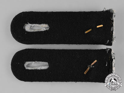germany,_heer._a_pair_of_second_war_pioneer/_engineer_oberleutnant_shoulder_boards_m181_8418_1