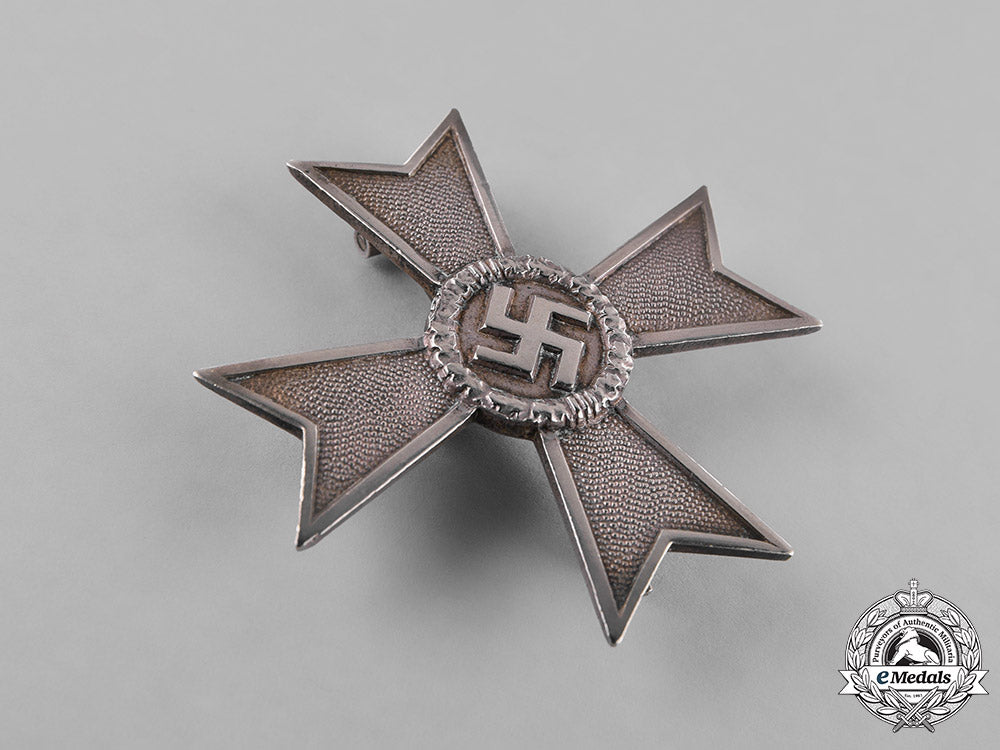 germany,_third_reich._a_war_merit_cross,_i_class_without_swords,_by_karl_gschiermeister_m181_8424