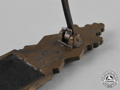 germany,_wehrmacht._a_close_combat_clasp,_bronze_grade,_by_arbeitsgemeinschaft_metall_und_kunststoff_m181_8495