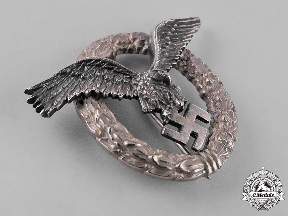 germany,_luftwaffe._a_pilot_badge_by_c._e._juncker_m181_8501