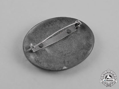 germany._a_lot_of_three_third_reich_badges_m181_8597