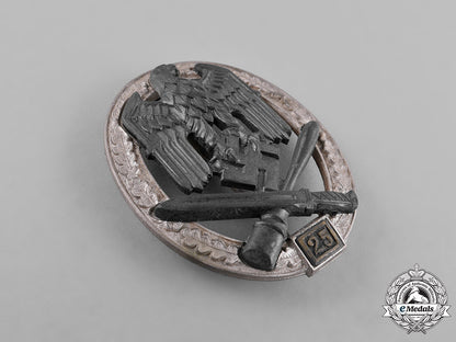 germany,_wehrmacht._a_general_assault_badge,_special_grade“25”,_by_josef_feix&_söhne_m181_8709