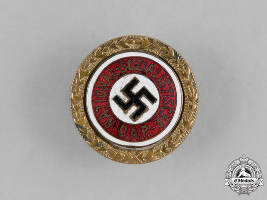 germany,_nsdap._a_golden_party_badge,_small_version_by_josef_fuess_m181_8720_1_1