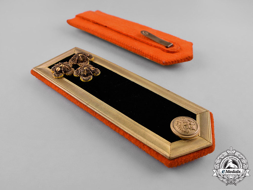 austria,_empire._a_pair_of_first_war_shoulder_boards_by_gebruder_schneider_m181_8754