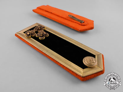 austria,_empire._a_pair_of_first_war_shoulder_boards_by_gebruder_schneider_m181_8754