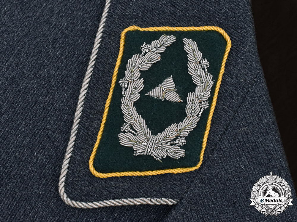 germany,_luftwaffe._a_luftwaffe_beamte(_administration)_meteorological_officer’s_uniform_by_c.a._herpich_m181_9026