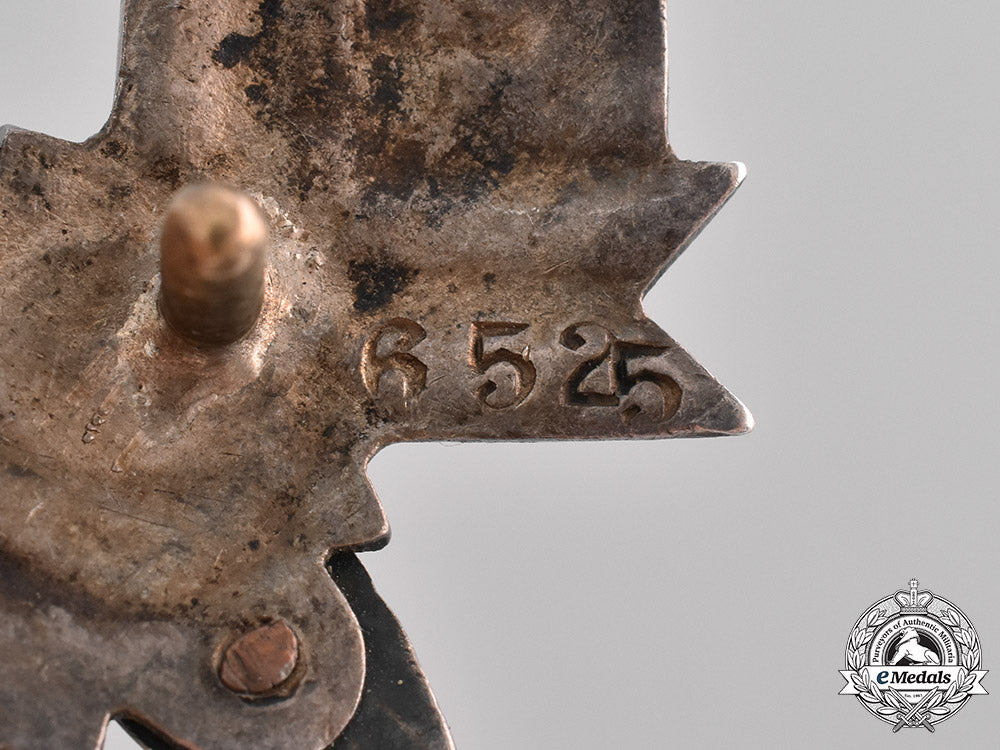 latvia,_first_republic._a_latvijas_vanagi(_latvian_hawks)_member’s_badge,_with_documents,_by_o._pērkons&_a._kucejevs_m181_9104