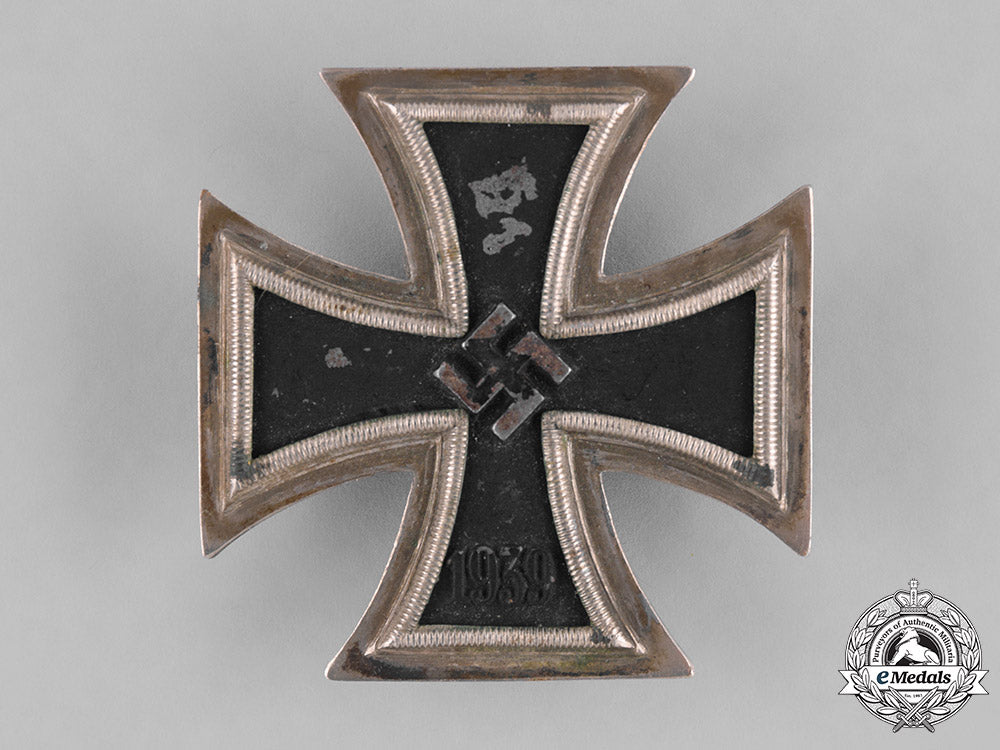 germany,_third_reich._a_first_class_iron_cross1939_m181_9118
