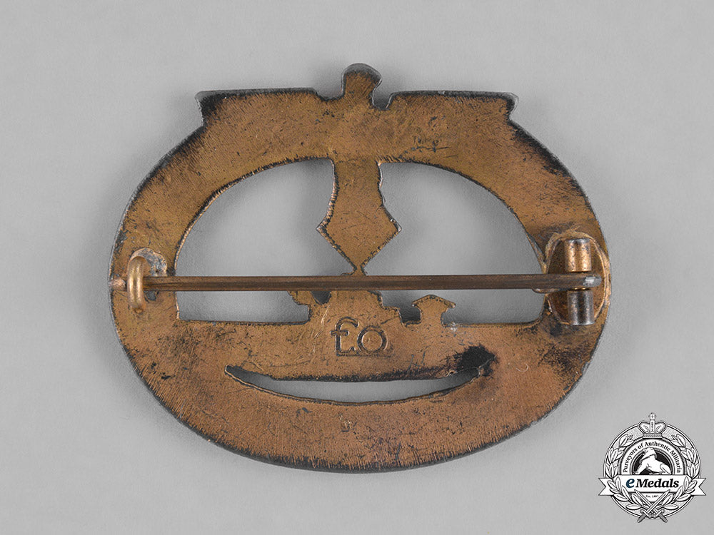 germany,_third_reich._a_u-_boat_war_badge,_by_friedrich_orth,_variation_two_m181_9126