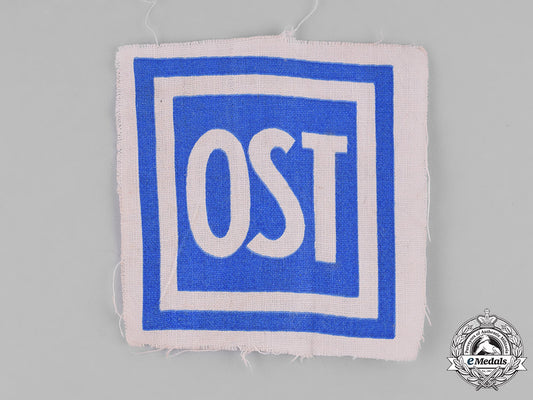 germany,_third_reich._an_eastern_workers_breast_patch_m181_9605_1_1