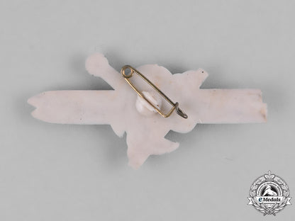 germany,_third_reich._a1943/44_german_labour_front(_daf)_winter_sports_day_of_factories_badge_m181_9636_1