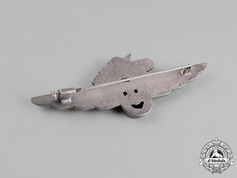 croatia,_independent_state._an_extremely_rare_ww2_croatian_tank_badge,_by_s._johnson,_milano_m181_9807