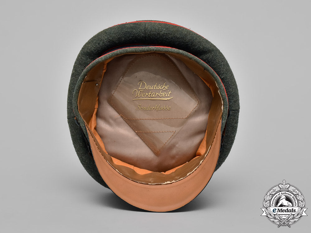 waffen-_ss._an_artillery_em/_nco’s_visor_cap,_by_deutsche_wertarbeit,_sonderklasse_m181_9946