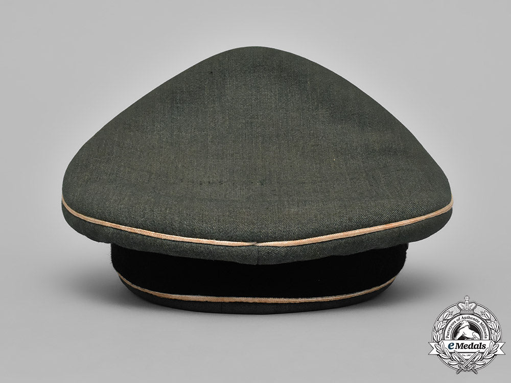 germany,_waffen-_ss._an_nco’s_visor_cap,_by_suba_mützenerzeugung_m181_9959