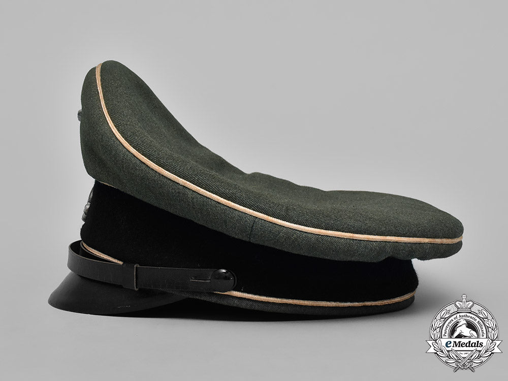 germany,_waffen-_ss._an_nco’s_visor_cap,_by_suba_mützenerzeugung_m181_9960