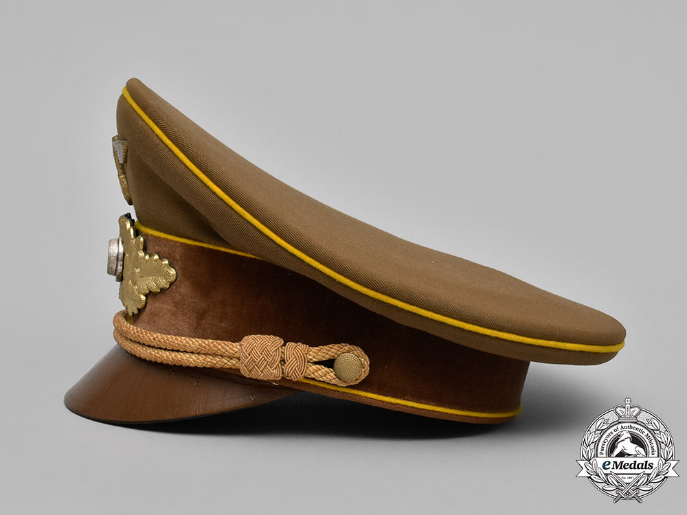 germany,_nsdap._a_reichsleitung_level_visor_cap,_published_example_m182_0059