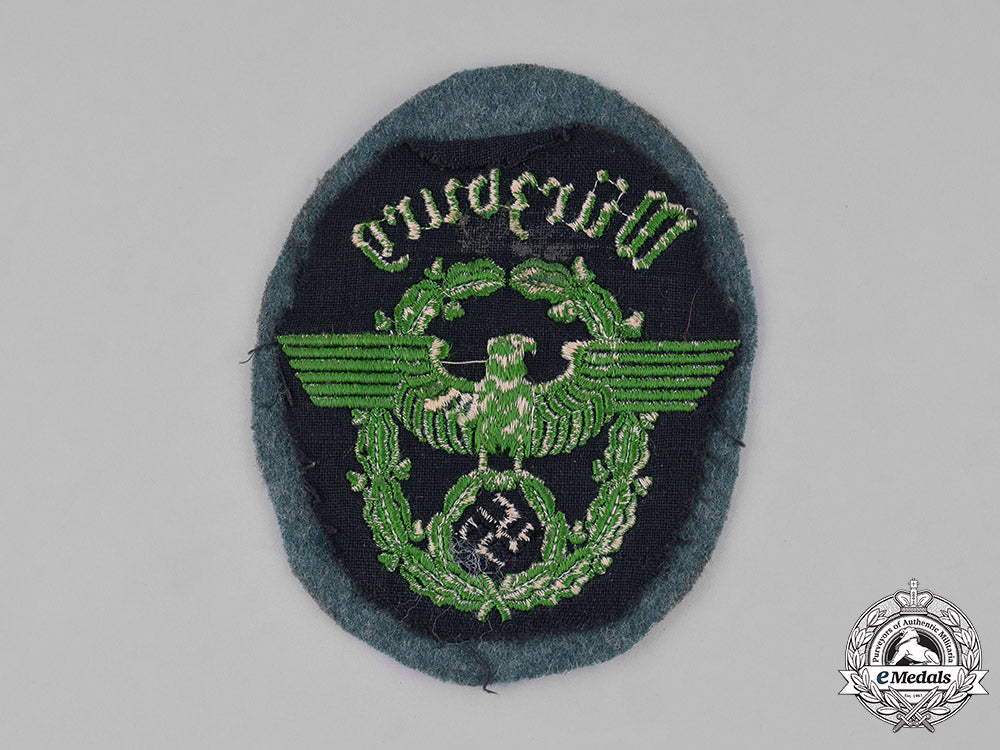germany,_ordnungspolizei._a_würzburg_schutzpolizei_sleeve_eagle_m182_0188