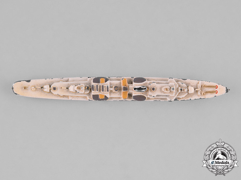 germany,_kriegsmarine._a_toy_model_of_ah’s_aviso_grille_by_wiking-_modell_m182_0289