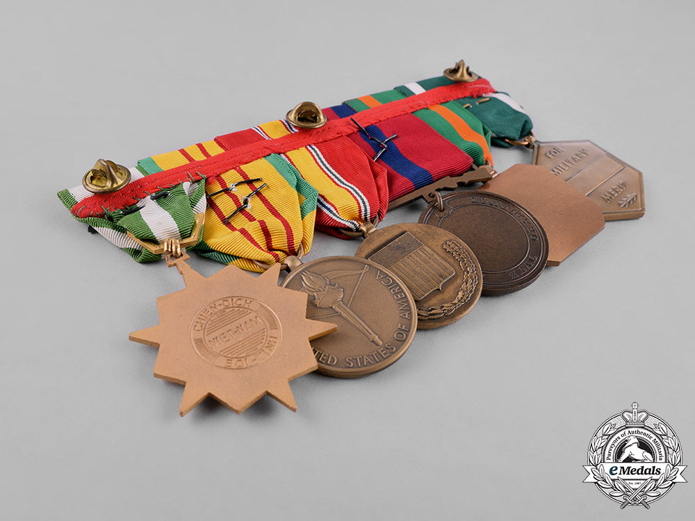 united_states._a_vietnam_war_marine_corps_group_m182_0331