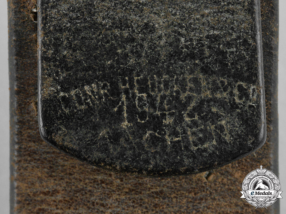 germany,_kriegsmarine._an_em_belt&_buckle_with_trade_insignia_m182_0444