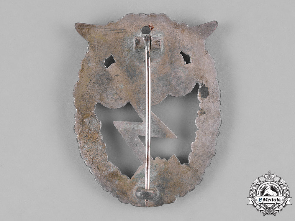 germany,_luftwaffe._a_ground_assault_badge_m182_0495
