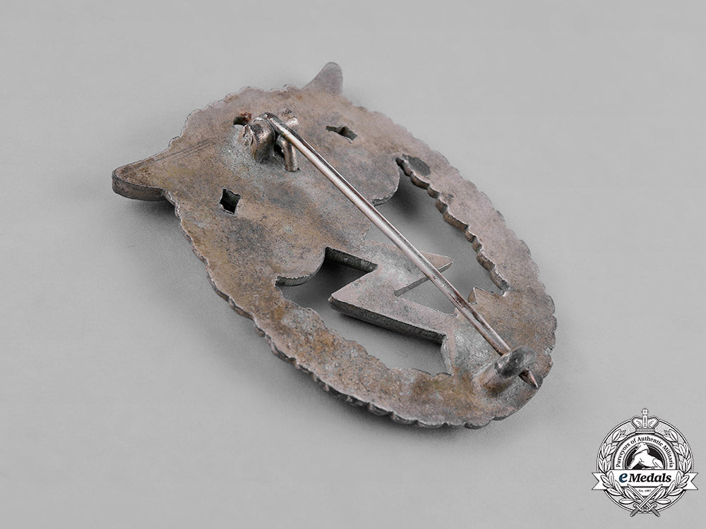 germany,_luftwaffe._a_ground_assault_badge_m182_0497