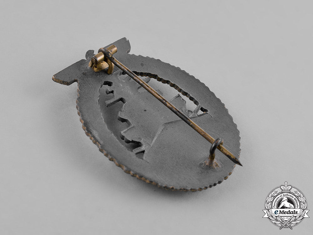 germany,_kriegsmarine._a_high_seas_fleet_badge_by_schwerin_m182_0503_2_1